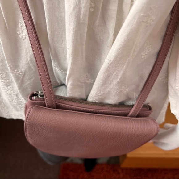 Matt & Nat Crossbody Purse Gunmetal Tone Hardware Personal Destash - Picture 3 of 8